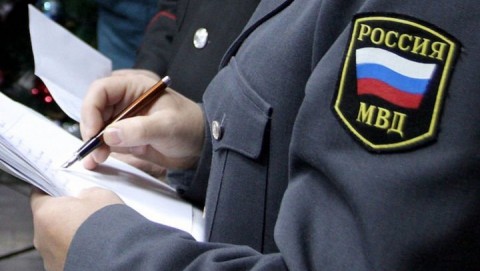 Полицейские устанавливают личность дерзкого угонщика автомобилей в Березовском районе